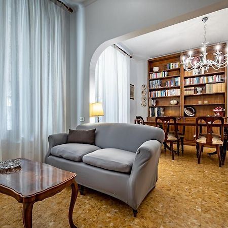 Yid Leopolda Apt Few Minutes From Central Station Florence Exterior photo