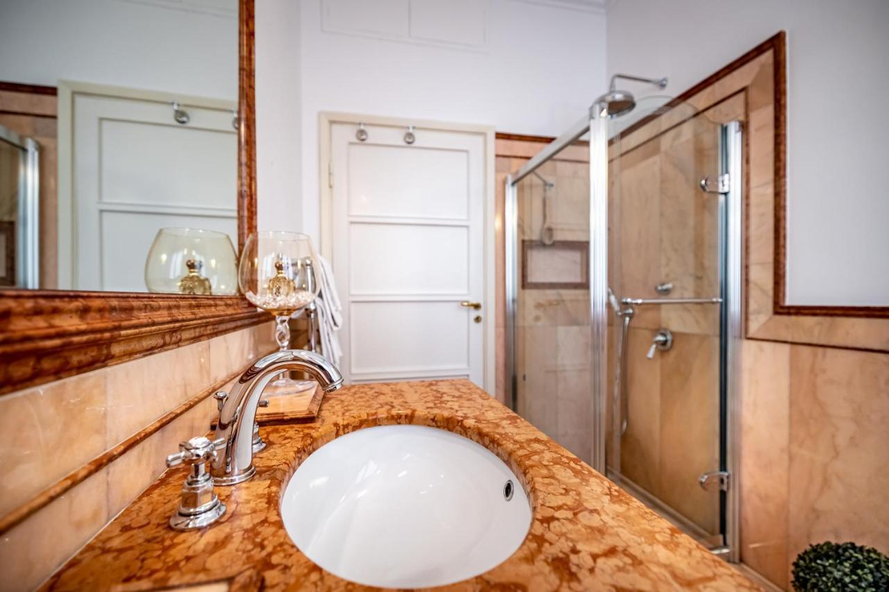 Yid Leopolda Apt Few Minutes From Central Station Florence Exterior photo