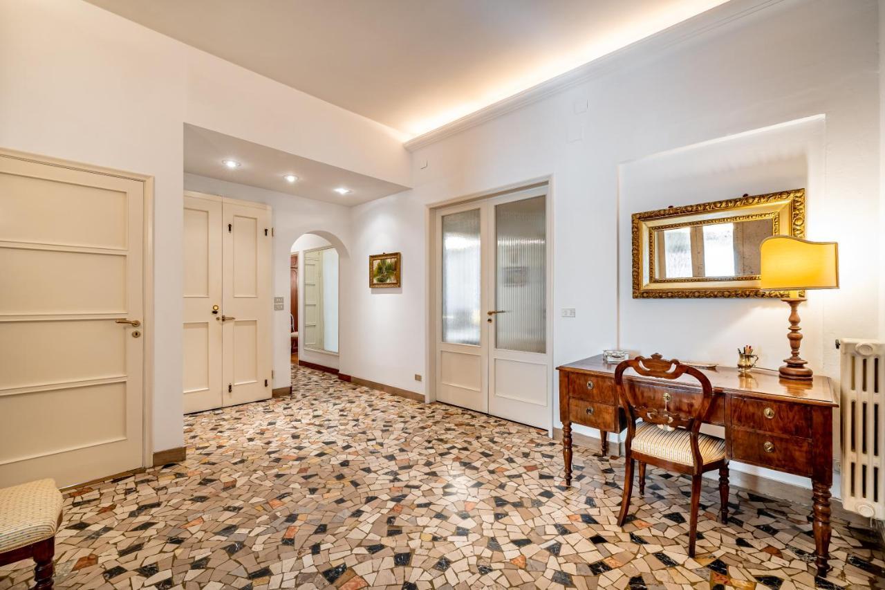 Yid Leopolda Apt Few Minutes From Central Station Florence Exterior photo